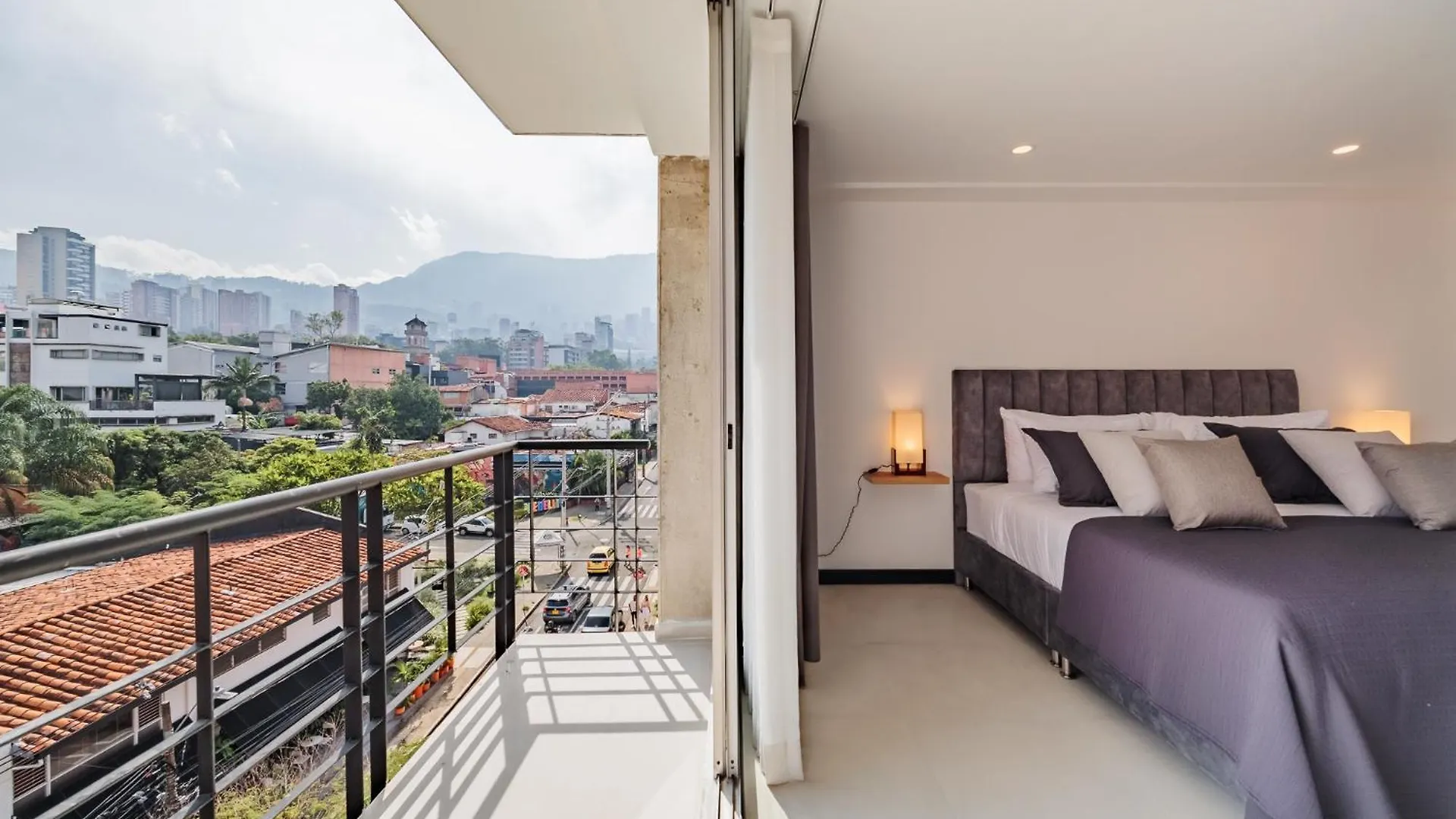 Orange Suites By Vibra Bonita Medellín Appartement