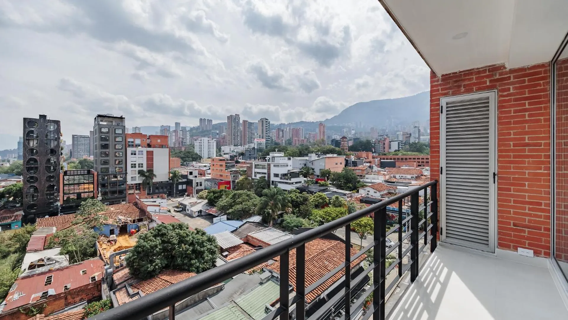 Orange Suites By Vibra Bonita Medellín