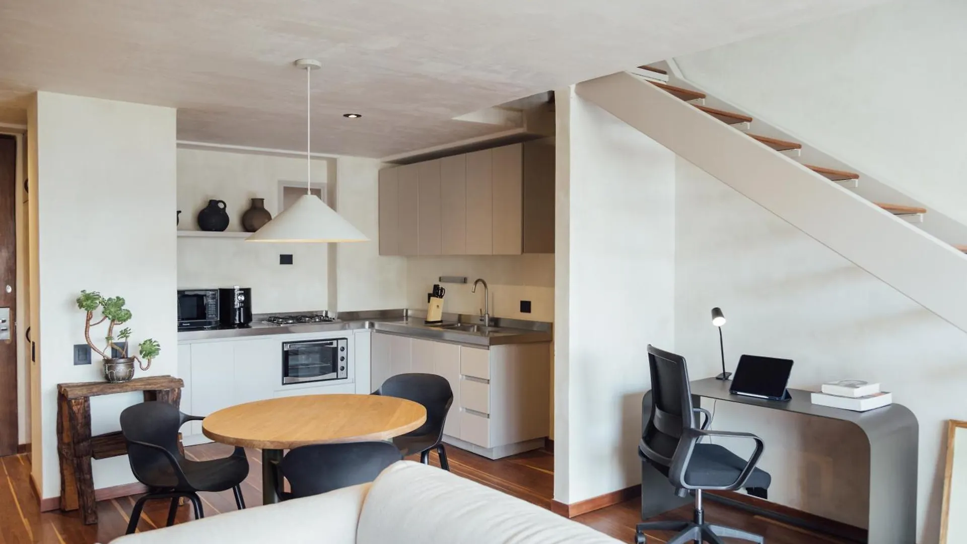 Orange Suites By Vibra Bonita Medellin 0*,  Colombia