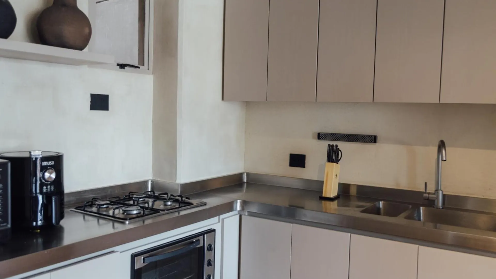 Apartment Orange Suites By Vibra Bonita Medellin Colombia