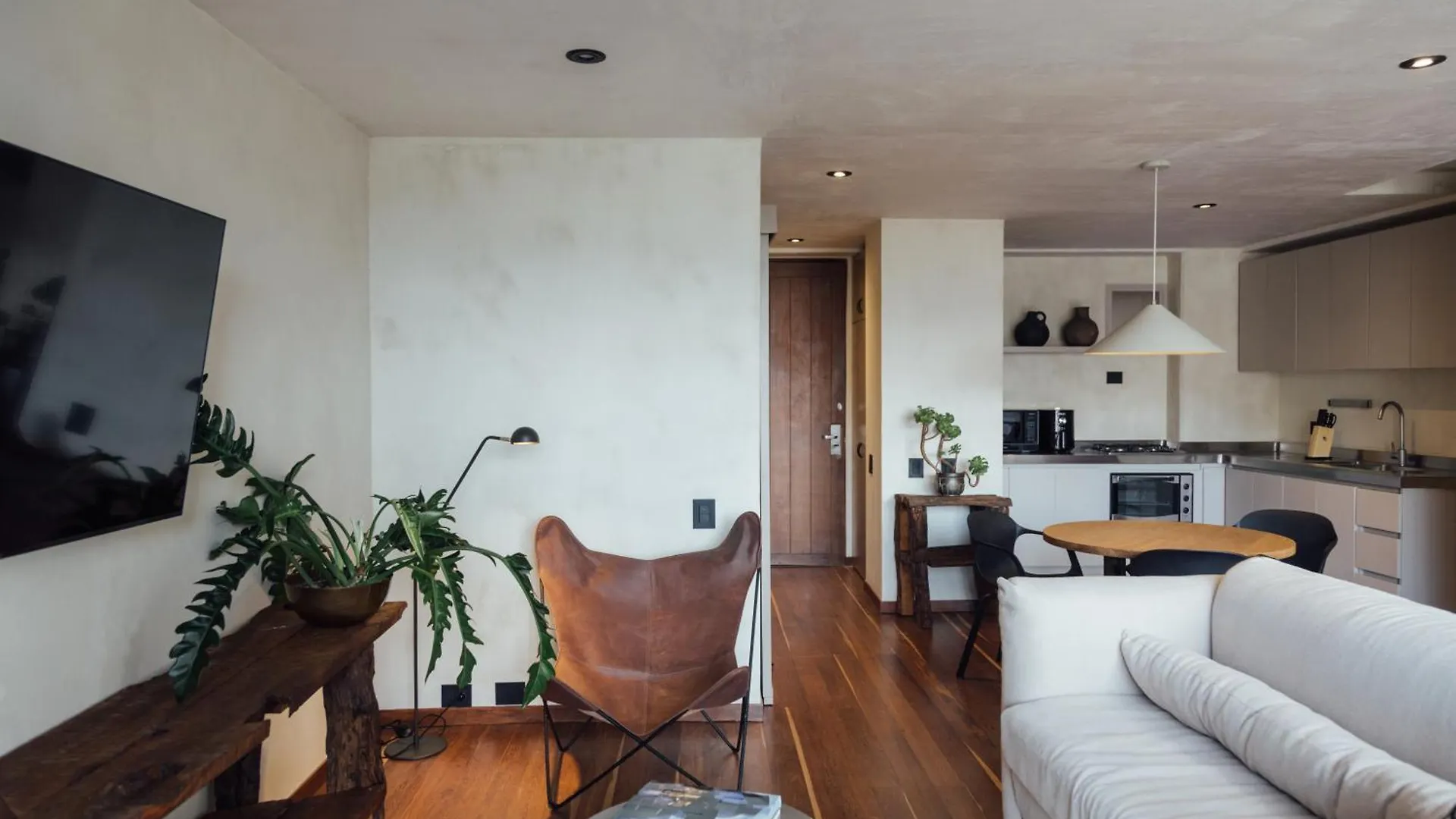 Orange Suites By Vibra Bonita Medellin Apartment