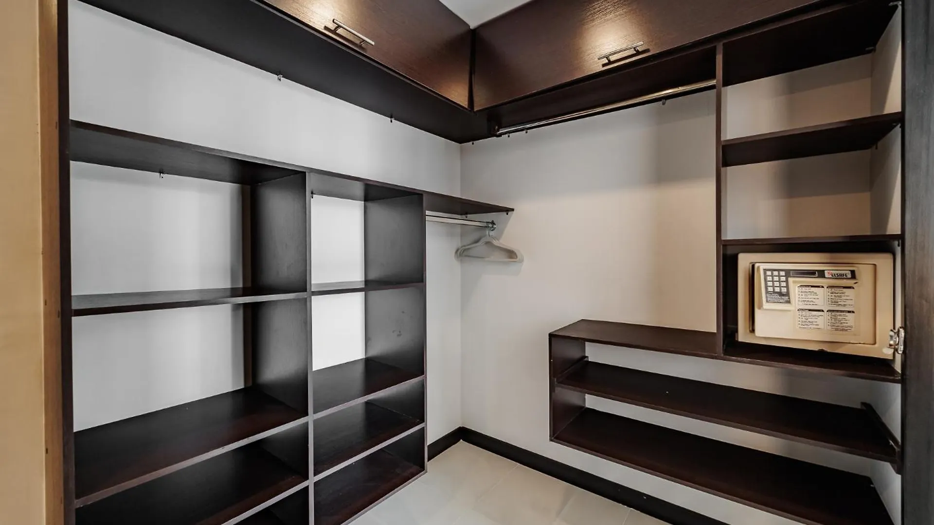 Apartment Orange Suites By Vibra Bonita Medellin