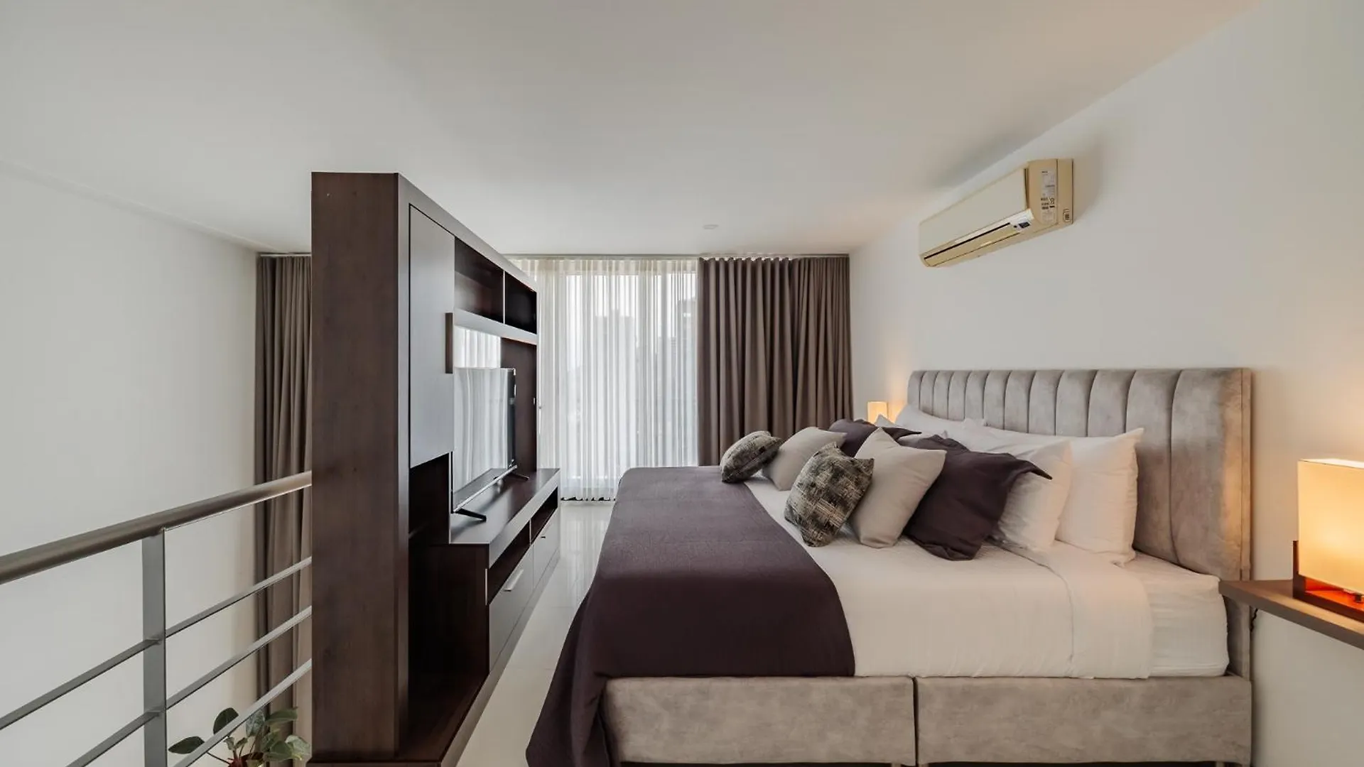 Orange Suites By Vibra Bonita Medellin 0*,  Colombia