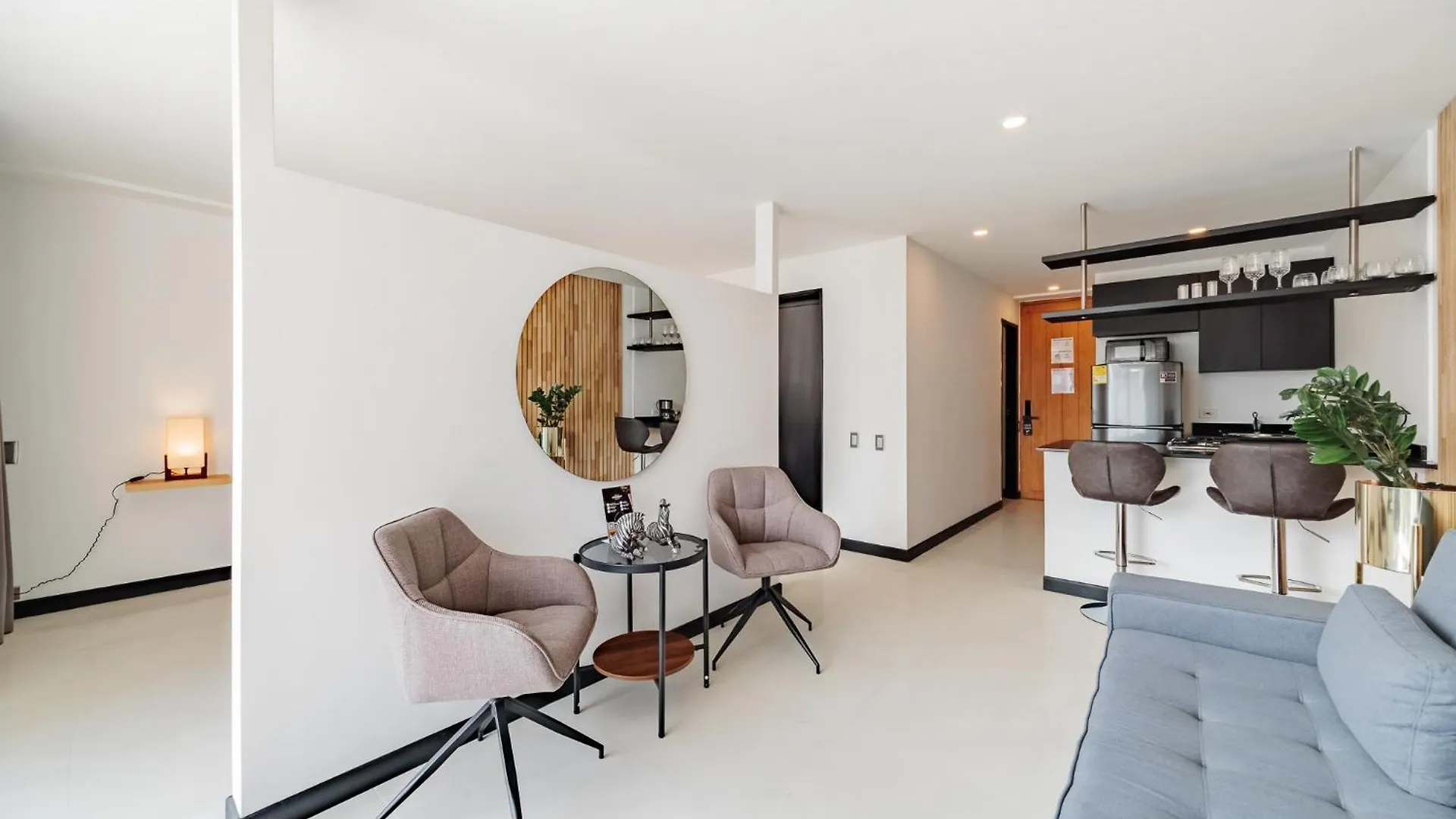 Orange Suites By Vibra Bonita Medellin 0*,
