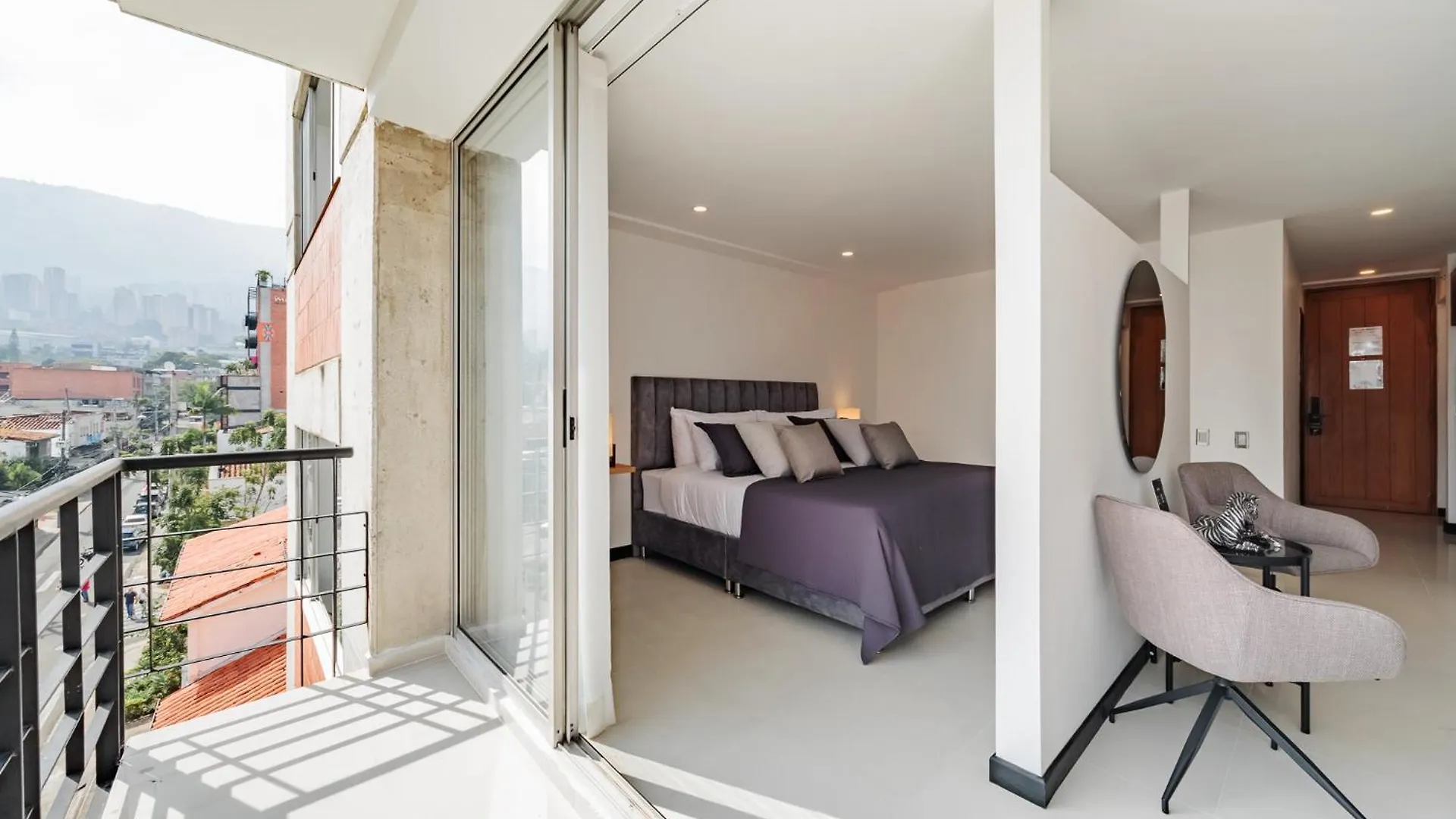 Orange Suites By Vibra Bonita Medellin 0*,
