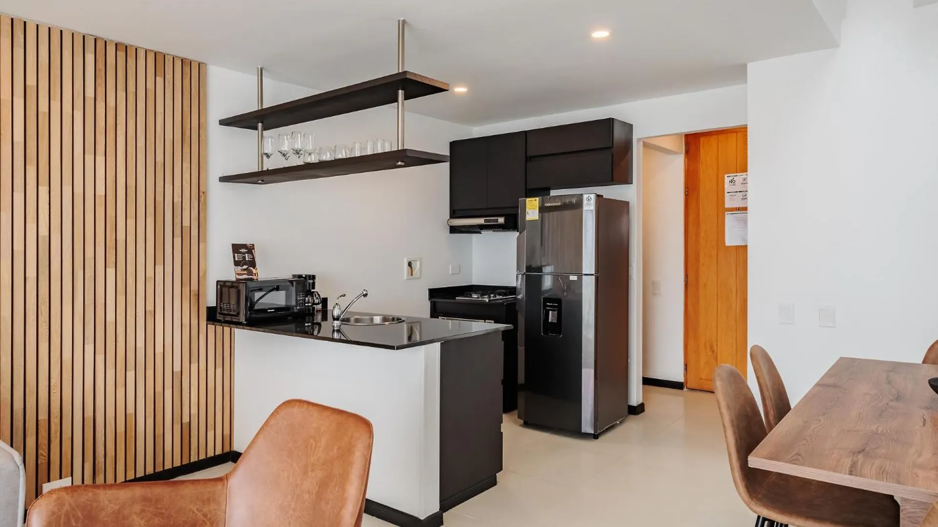 Apartment Orange Suites By Vibra Bonita Medellin