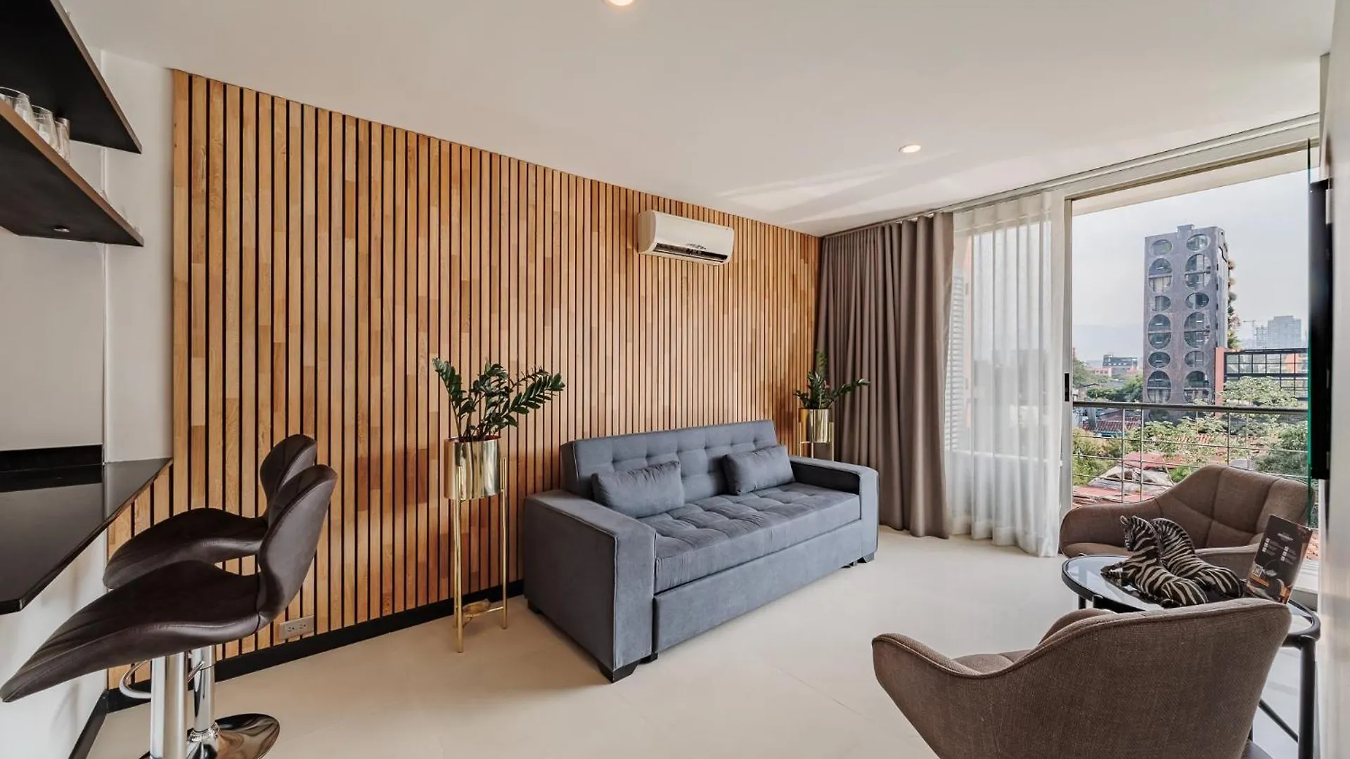 Orange Suites By Vibra Bonita Medellin Colombia