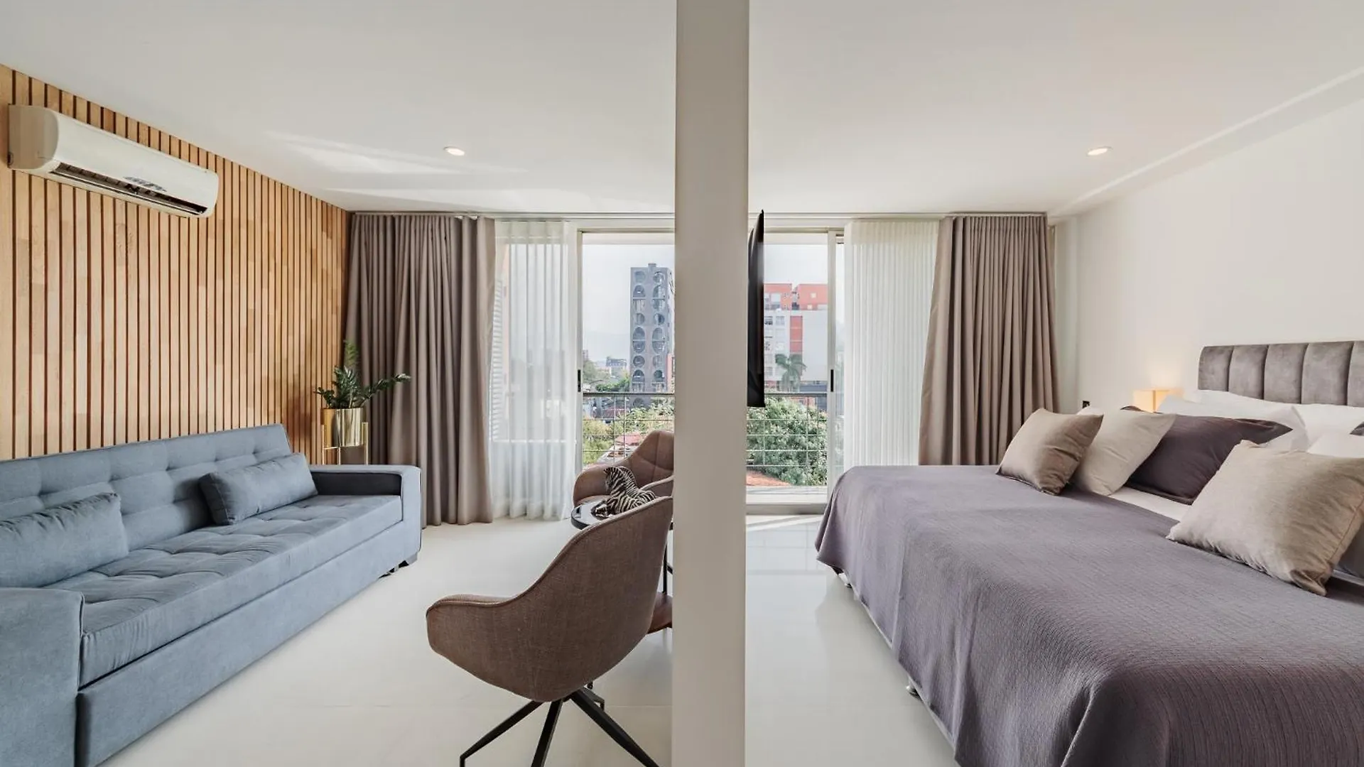 Apartment Orange Suites By Vibra Bonita Medellin Colombia