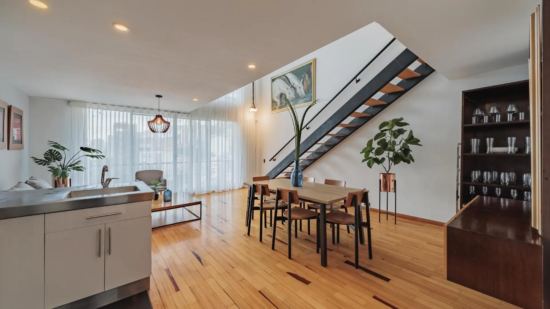 Orange Suites By Vibra Bonita Medellin Colombia