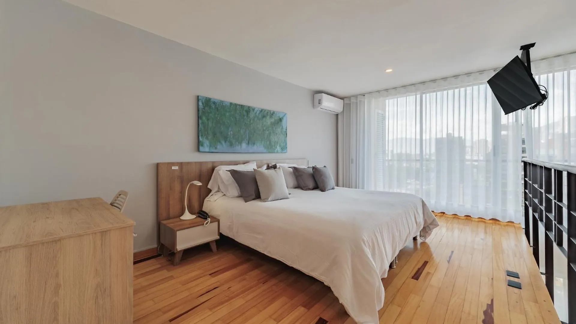 Orange Suites By Vibra Bonita Medellin Apartment